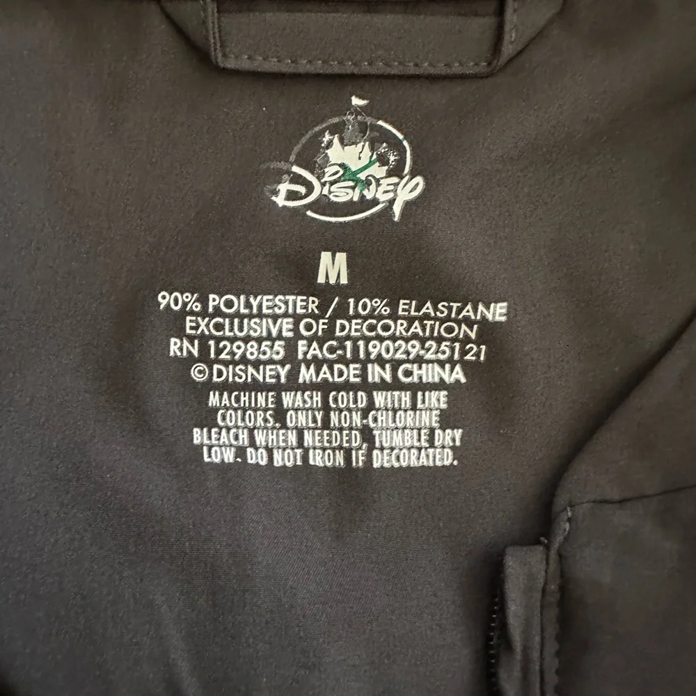 NWT RunDisney 2025 Quarter Zip Pullover Disneyland HalloweenHalf Marathon Shirt - Picture 4 of 4